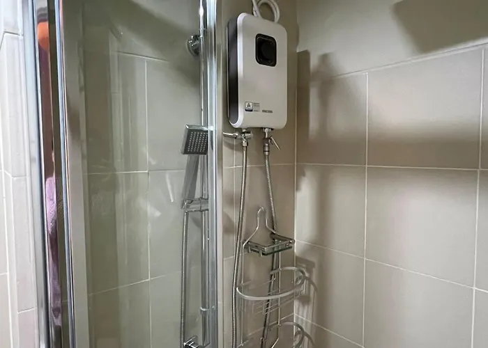 Fame Residences 1br With Veranda Internet Netflix Hbo 22nd T2 Apartamento *